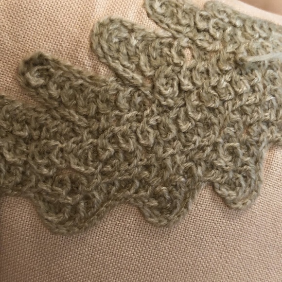 Rare ♥️ Pottery Barn Embroidered Dove Pillow - Picture 9 of 14